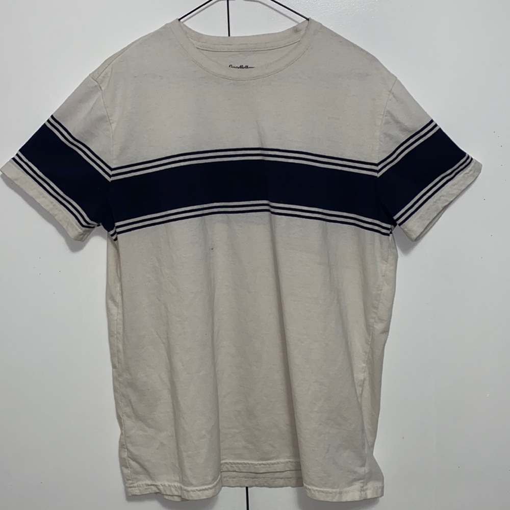 LARGE GOODFELLOW T-SHIRT
